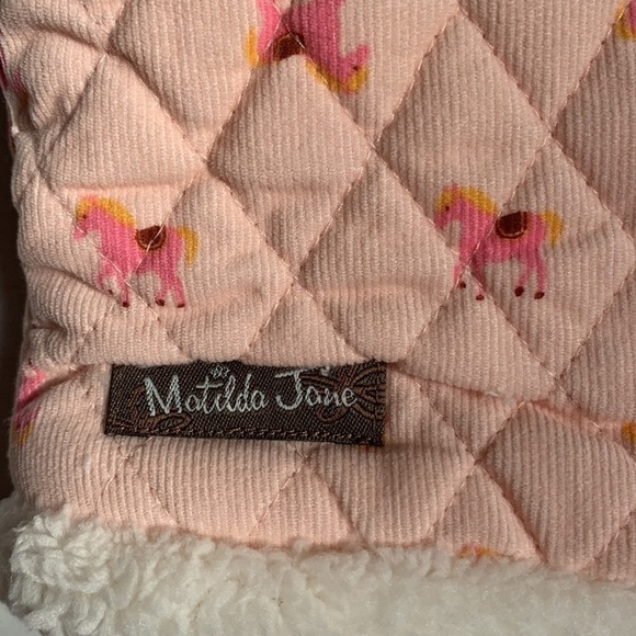NWT Matilda Jane Pink and White Western Reversible Quilted Sherpa Vest - Picture 4 of 11